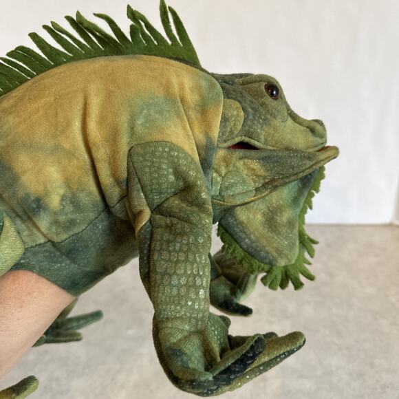 Folkmanis Green Iguana Lizard Puppet Plush 30" Realistic Stuffed Animal Toy Gift - Picture 10 of 16